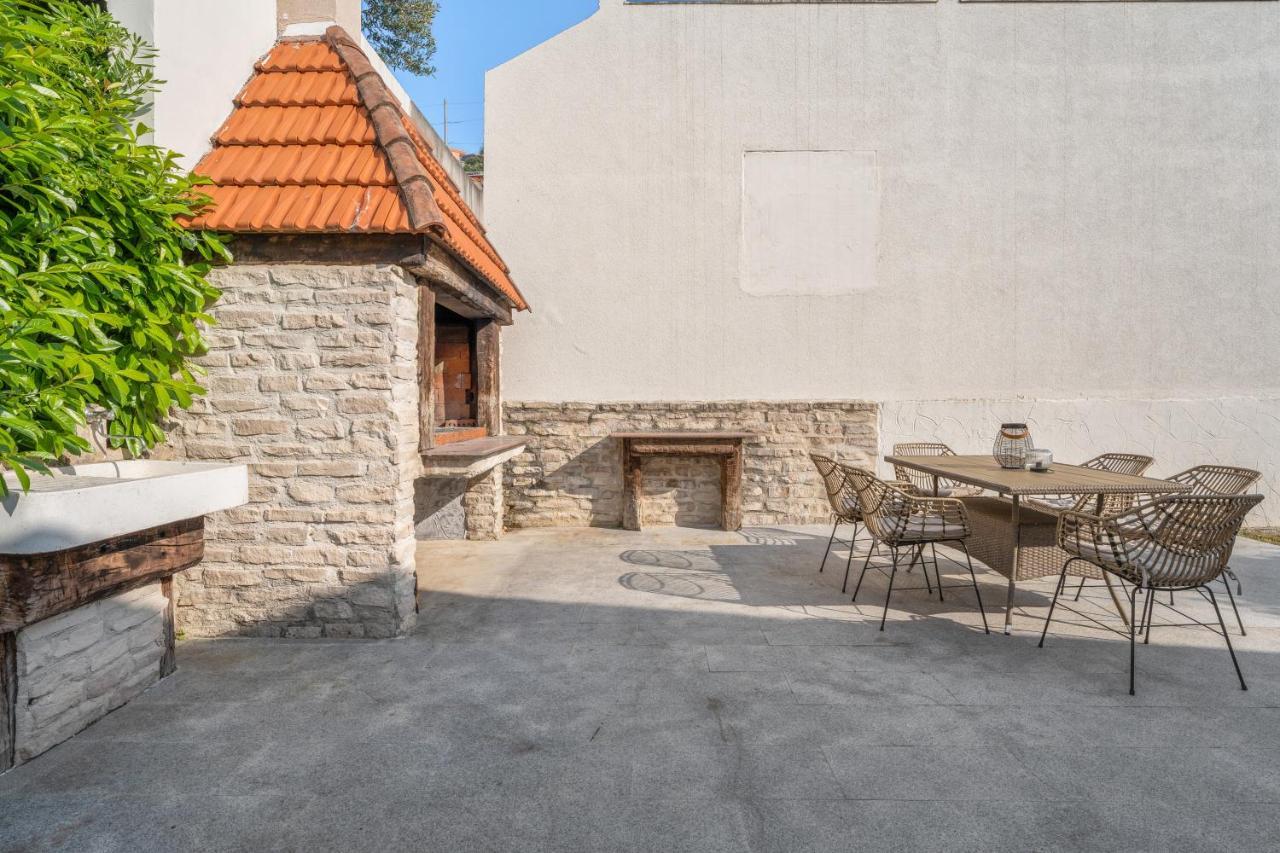 Apartments Dante Podstrana Luaran gambar